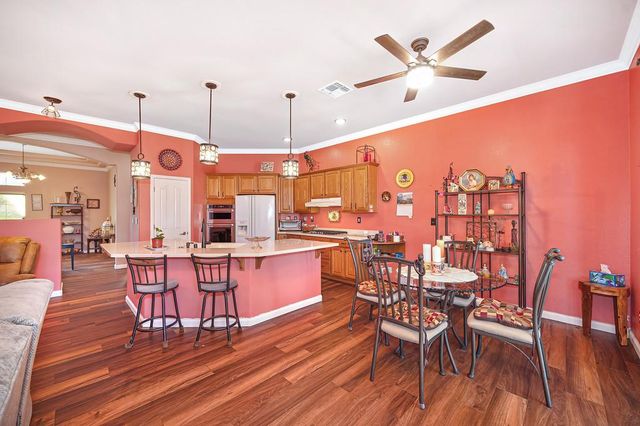 1313 Beckett Dr, Roseville, CA 95747