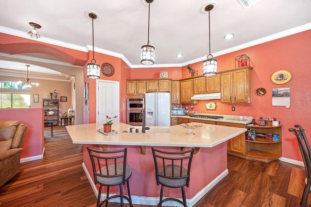 1313 Beckett Dr, Roseville, CA 95747