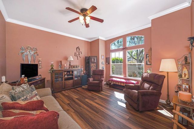 1313 Beckett Dr, Roseville, CA 95747