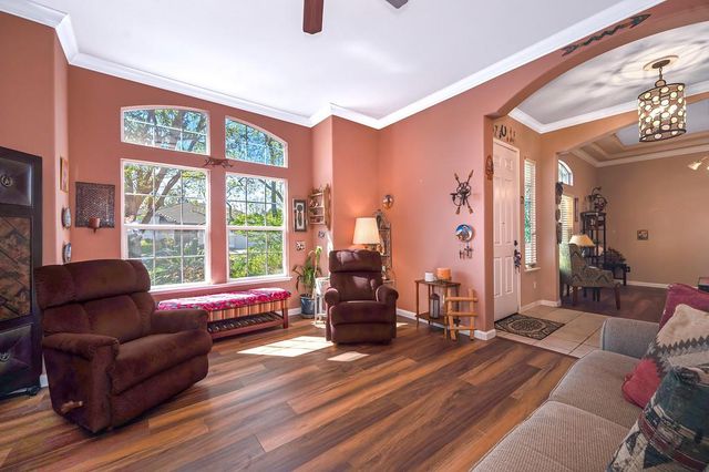 1313 Beckett Dr, Roseville, CA 95747