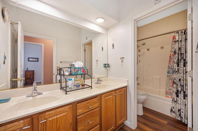 1313 Beckett Dr, Roseville, CA 95747