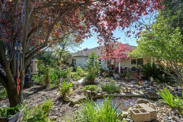1313 Beckett Dr, Roseville, CA 95747