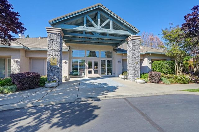 1313 Beckett Dr, Roseville, CA 95747