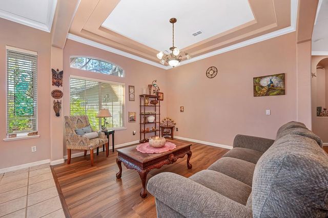 1313 Beckett Dr, Roseville, CA 95747