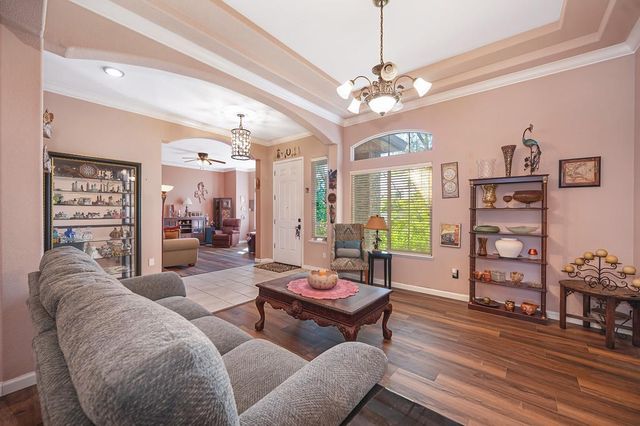 1313 Beckett Dr, Roseville, CA 95747