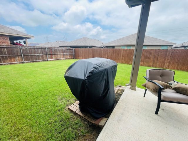 916 Nicole Way, Fort Worth, TX 76028