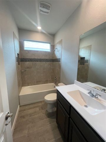 916 Nicole Way, Fort Worth, TX 76028