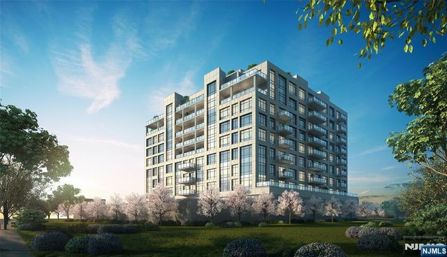 143 Old River Road 601, Edgewater, NJ 07020
