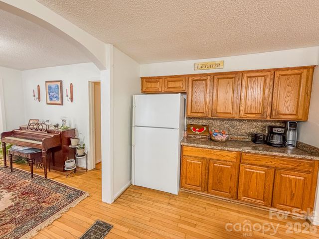 2301 Silver Mill Road, Marshall, NC 28753