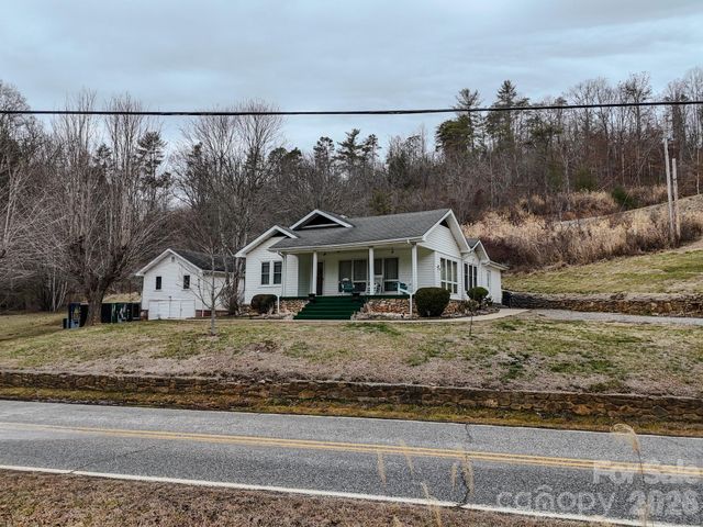 2301 Silver Mill Road, Marshall, NC 28753