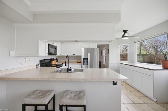 1429 Canisbay CT, Virginia Beach, VA 23464