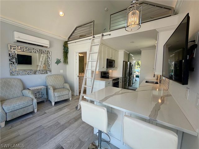 4565 Southern Breeze DR, Naples, FL 34114