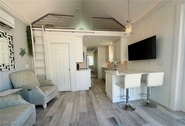 4565 Southern Breeze DR, Naples, FL 34114