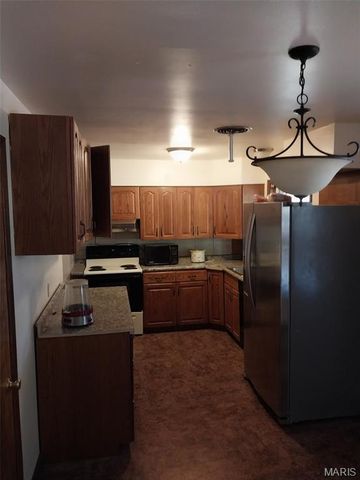 211 S Dellwood Drive, Ferguson, MO 63135