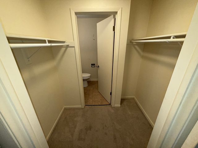 110 N Kenilworth Avenue 1C, Oak Park, IL 60301