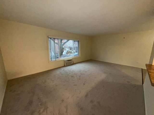 110 N Kenilworth Avenue 1C, Oak Park, IL 60301