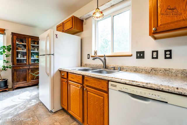 6976 W Windsor Drive, Wasilla, AK 99623