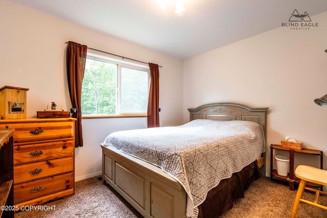 6976 W Windsor Drive, Wasilla, AK 99623