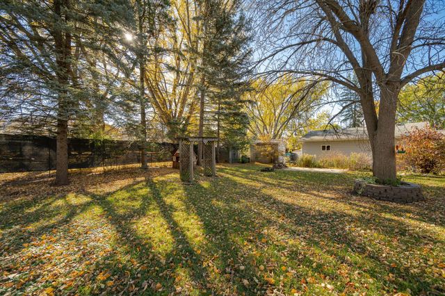 2318 16th Avenue NW, Rochester, MN 55901