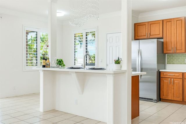 91-1555 Wahane Street, Kapolei, HI 96707