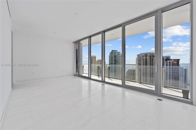 300 Biscayne Blvd Way 3201, Miami, FL 33131