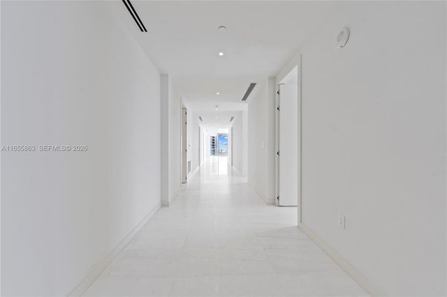 300 Biscayne Blvd Way 3201, Miami, FL 33131