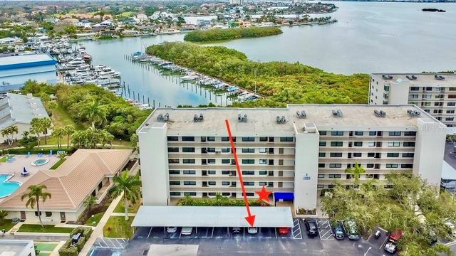 1328 PASADENA AVENUE S 104, South Pasadena, FL 33707