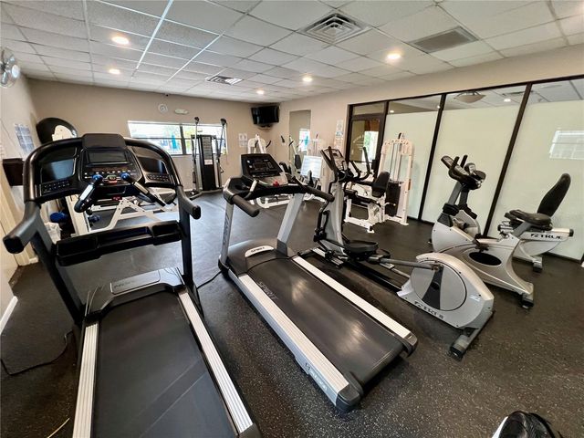 1328 PASADENA AVENUE S 104, South Pasadena, FL 33707