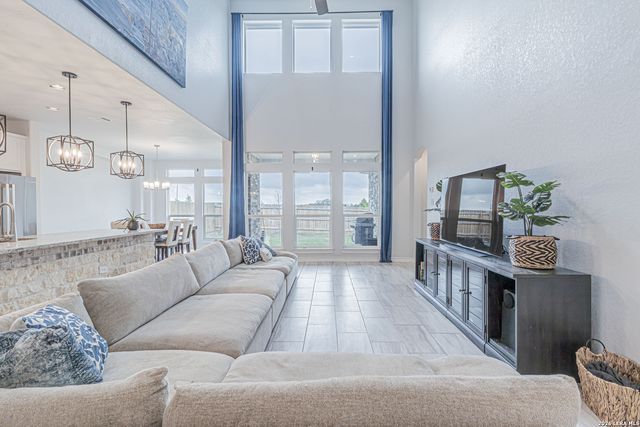 10602 Briceway Clb, San Antonio, TX 78254