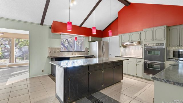 11426 Whisper Moss, San Antonio, TX 78230