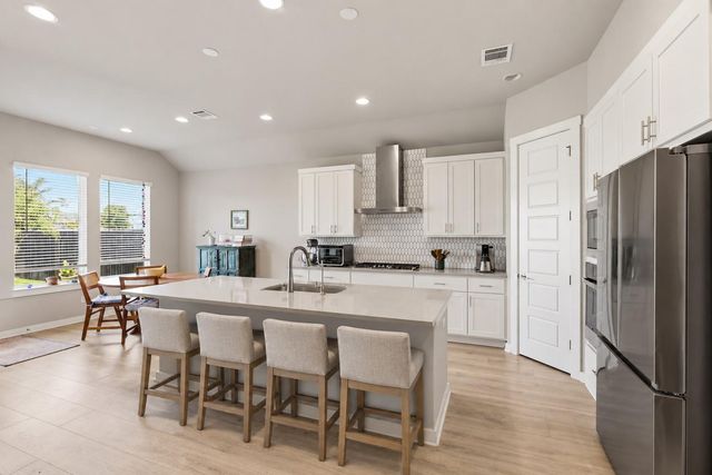 461 Coyote Creek WAY, Kyle, TX 78640
