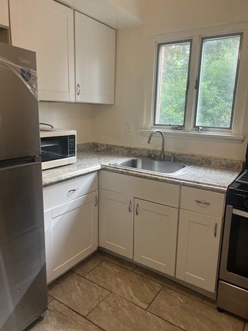 368 Anawanda, Mt Lebanon, PA 15228