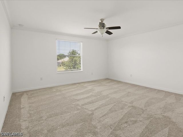 2478 Heydon CIR E, Naples, FL 34120