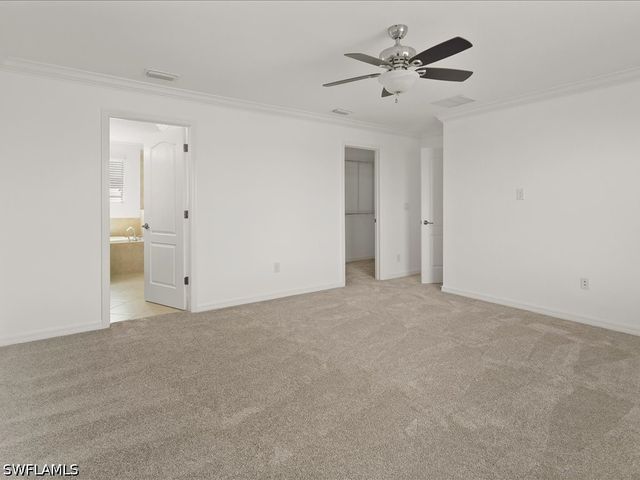 2478 Heydon CIR E, Naples, FL 34120