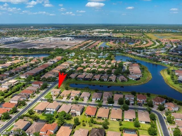 2478 Heydon CIR E, Naples, FL 34120