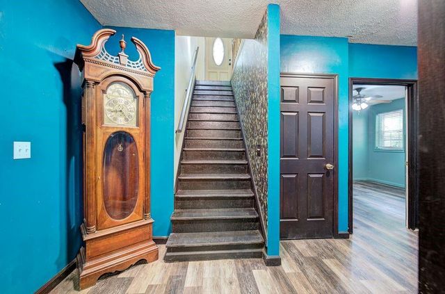 70 Crowe Springs Spur NW, Cartersville, GA 30121
