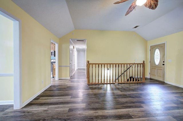 70 Crowe Springs Spur NW, Cartersville, GA 30121