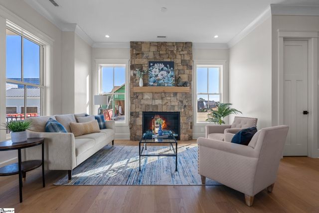 2 Belgard Drive, Greenville, SC 29615