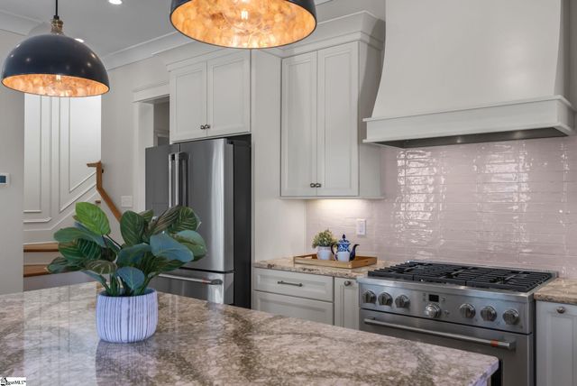 2 Belgard Drive, Greenville, SC 29615