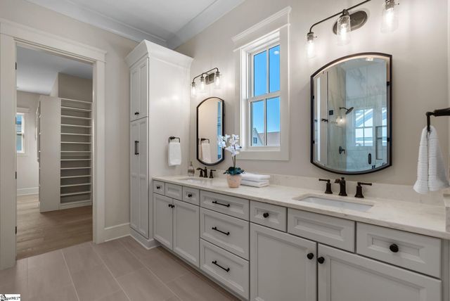 2 Belgard Drive, Greenville, SC 29615