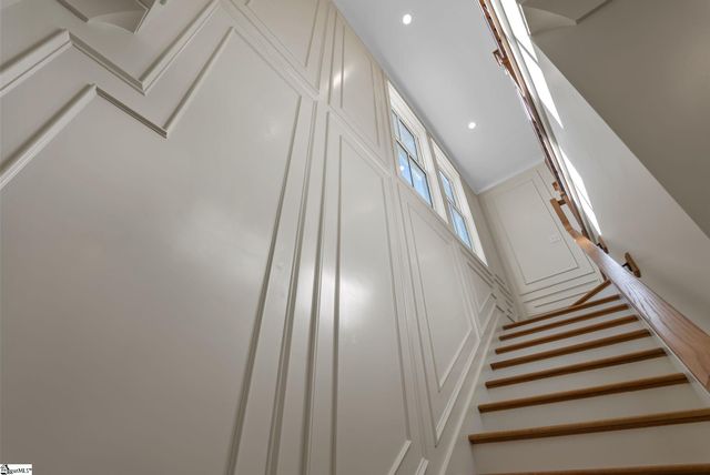 2 Belgard Drive, Greenville, SC 29615