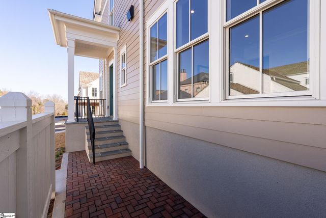 2 Belgard Drive, Greenville, SC 29615