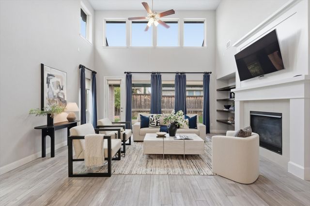 133 Erling Lane, Irving, TX 75039