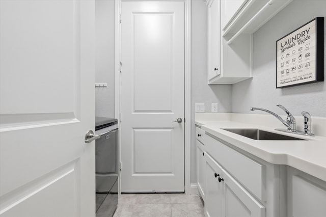 133 Erling Lane, Irving, TX 75039