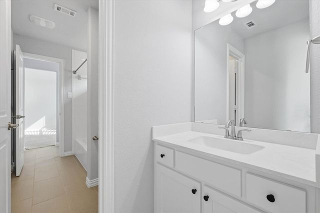 133 Erling Lane, Irving, TX 75039