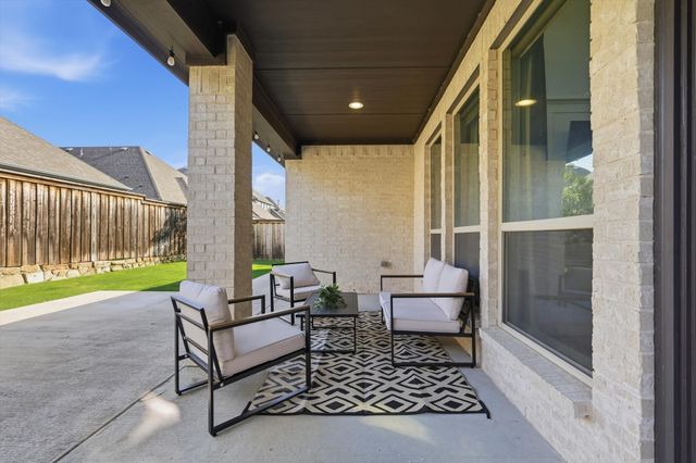 133 Erling Lane, Irving, TX 75039