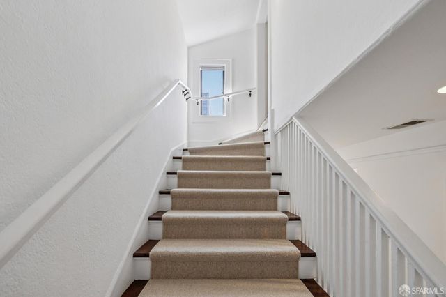 2833 Sacramento Street, San Francisco, CA 94115