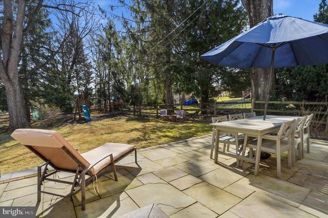 514 KINGSTON RD, Oreland, PA 19075