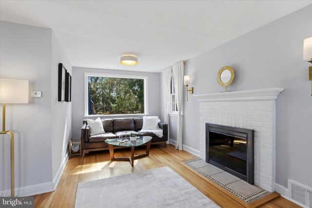 514 KINGSTON RD, Oreland, PA 19075