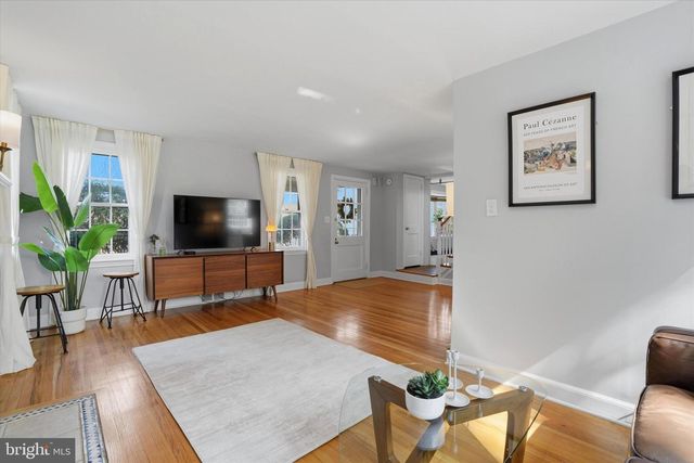 514 KINGSTON RD, Oreland, PA 19075